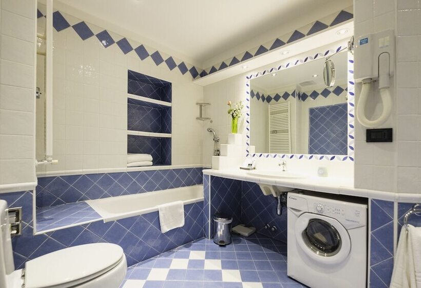 استودیوی استاندارد, Residence Sacchi Apart