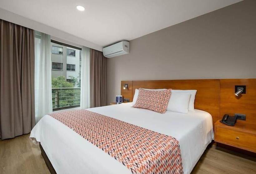 수피리어 스위트, Leblón Suites
