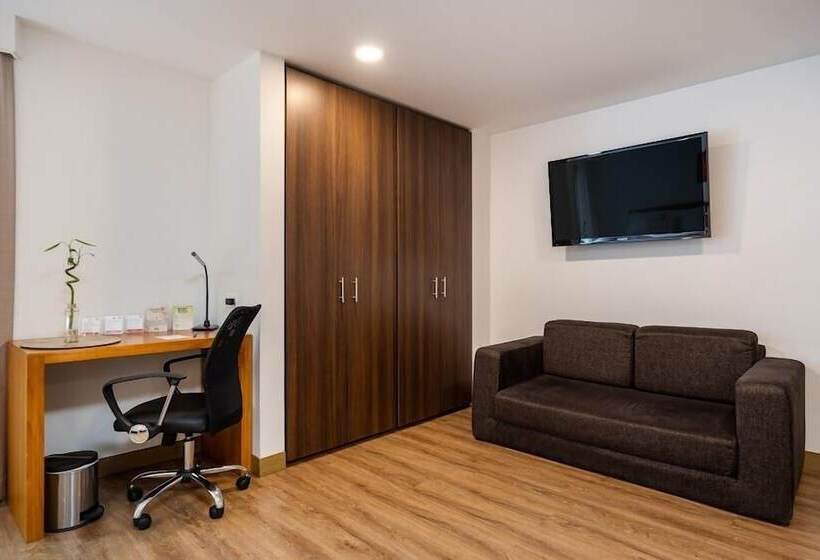 스위트, Leblón Suites