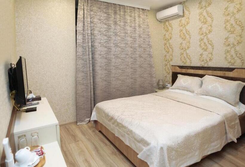 اتاق استاندارد, Midcity