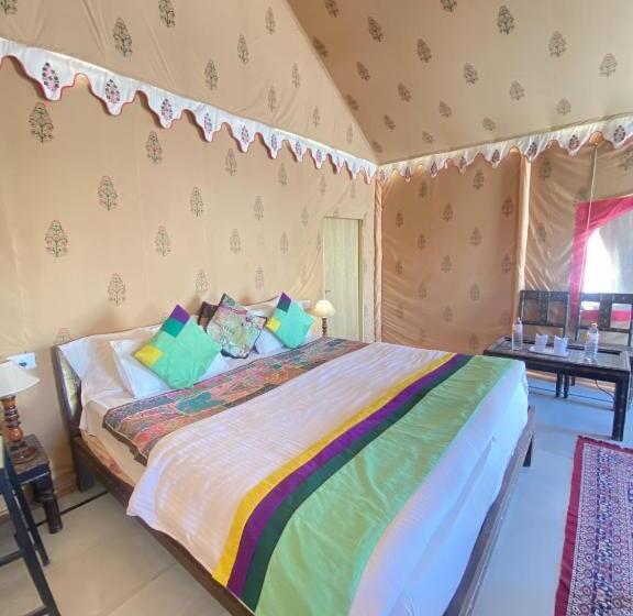家庭套房, Pal Rajah Desert Camp