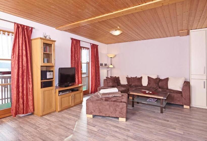 Апартаменты 1 Спальня с Балконом, Ferienhof Dirnberg