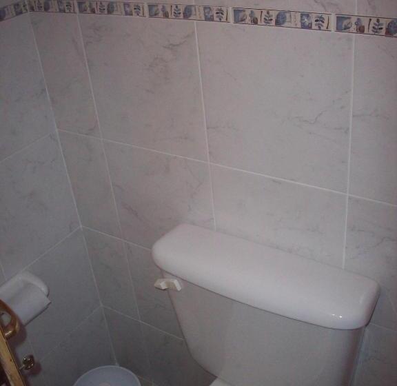 Кровать в Общей Комнате, Hostel Meridiano 71