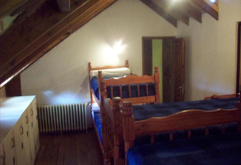 Кровать в Общей Комнате, Hostel Meridiano 71
