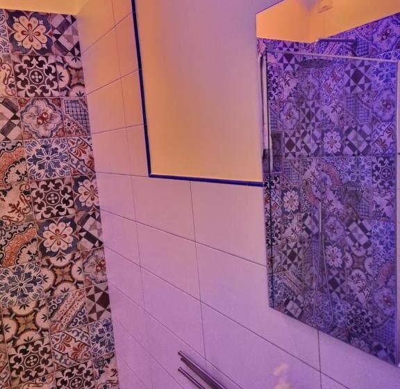 خانه 1 خوابه, Cala Di Luna House