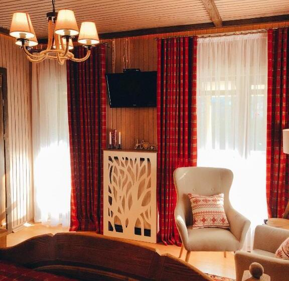 اتاق لوکس با بالکن, Chalet Blanc