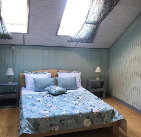 اتاق پنت هاوس, Chalet Blanc