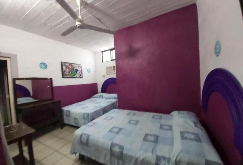 اتاق استاندارد چهار تخته, Ayalamar Manzanillo