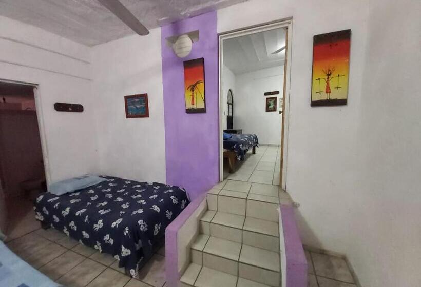 بانگلوی استاندارد 2 خوابه, Ayalamar Manzanillo