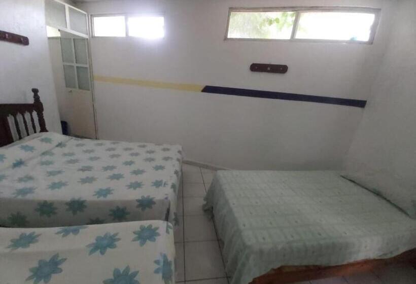 بانگلوی استاندارد 2 خوابه, Ayalamar Manzanillo