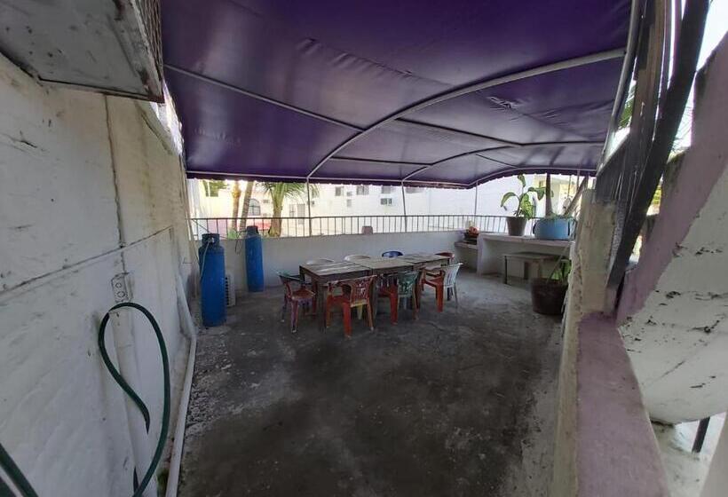 آپارتمان 1 خوابه با تراس, Ayalamar Manzanillo