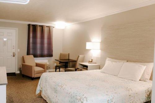 Стандартный Номер Кровать Кинг, Berlin Village Inn