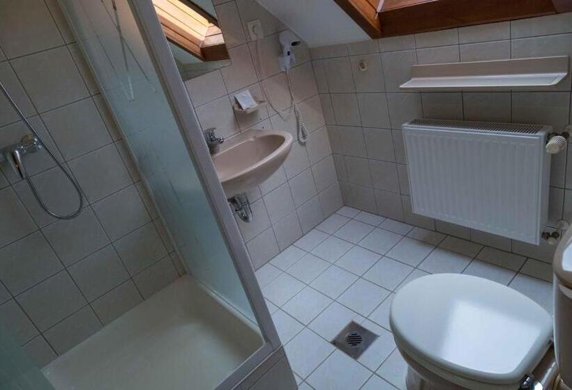 اتاق استاندارد یک نفره, Arina Villa