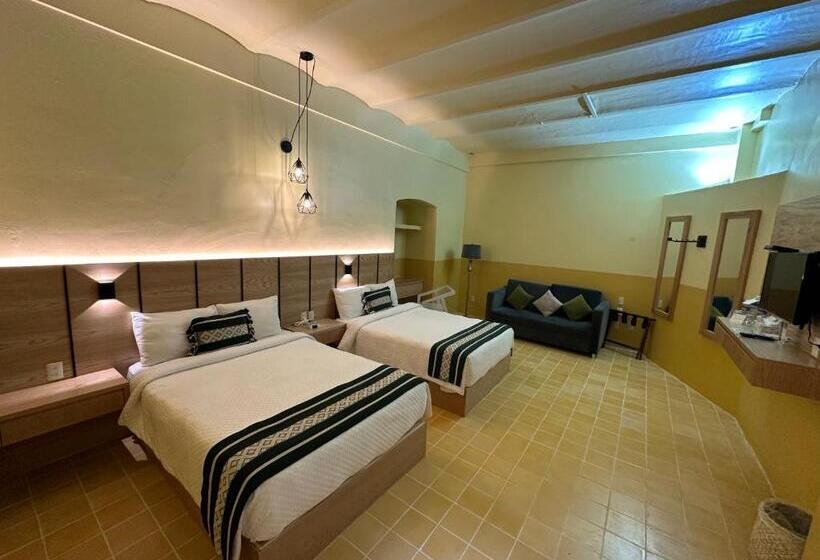 اتاق لوکس با بالکن, Casona Oaxaca