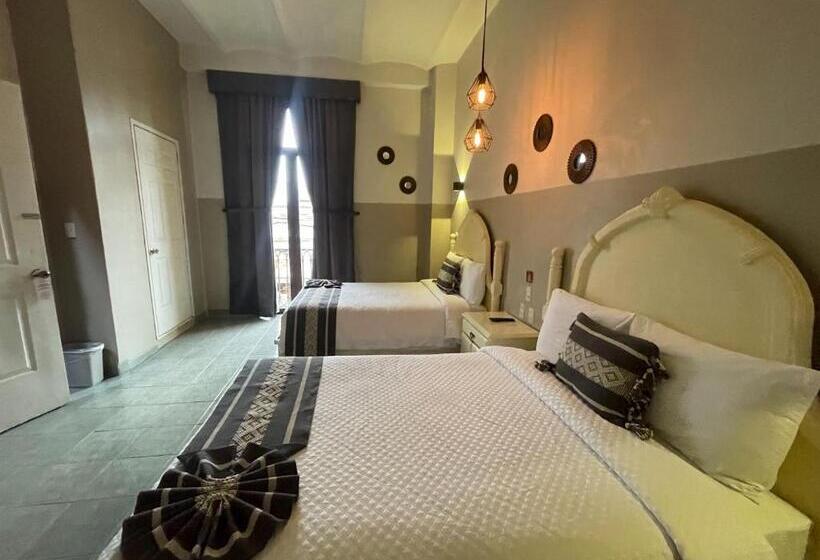 اتاق لوکس با بالکن, Casona Oaxaca