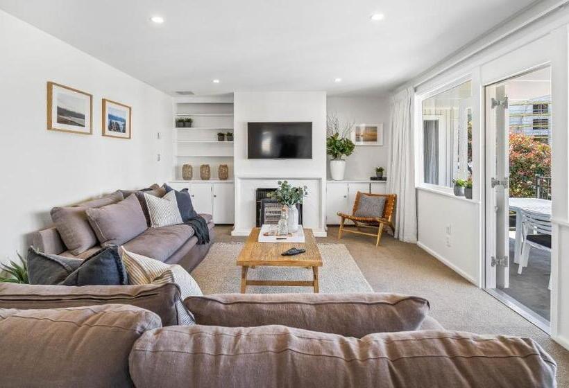 Апартаменты 1 Спальня, Kaikoura Beach Motel