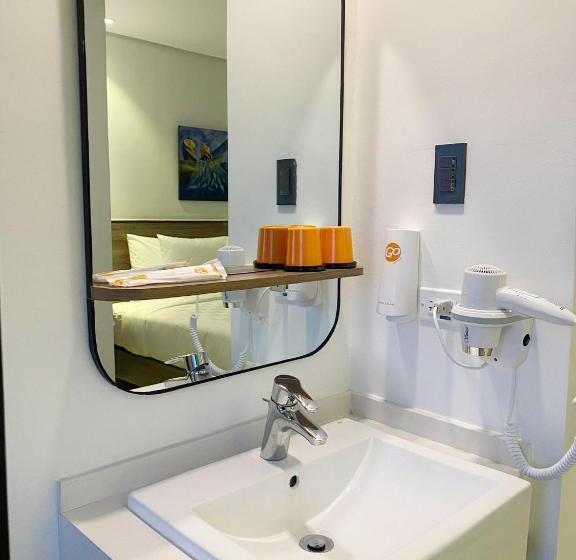 اتاق سوپریور با تخت بزرگ, Go Hotels Plus Tuguegarao