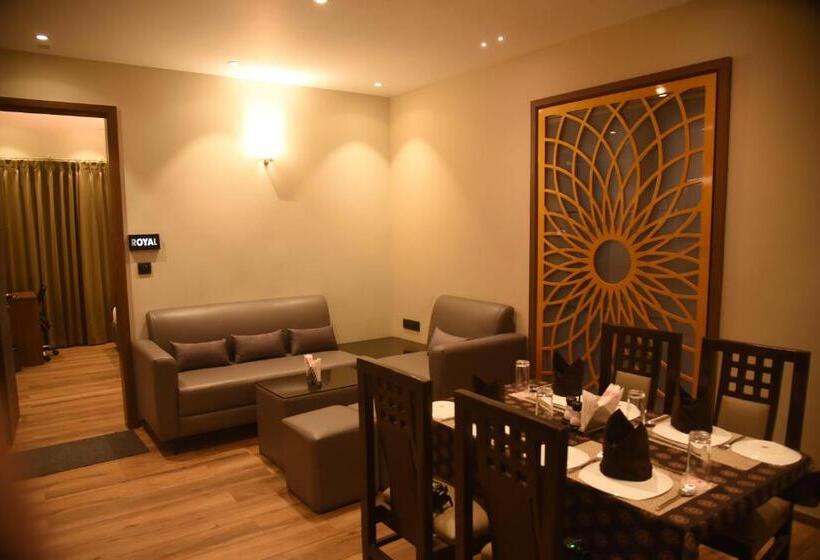 Люкс, Golden Park Hotel & Resort