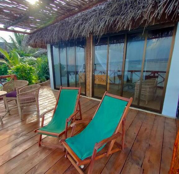 디럭스 테라스 룸 바다 전망, Mtende Beach Bungalow Océan View