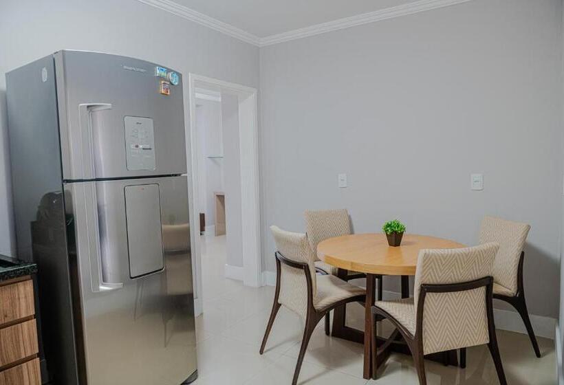 침실 2개 아파트, Fika Residence
