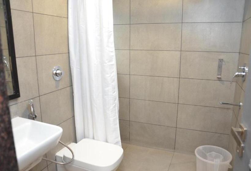 Номер Deluxe, Lords Eco Inn Belagavi