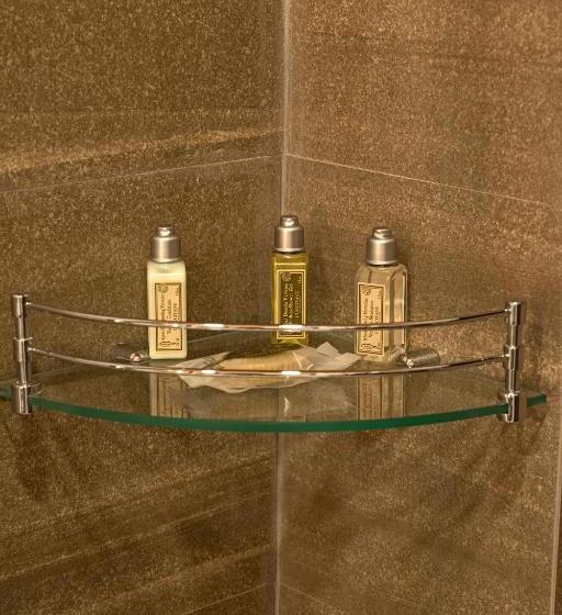 Premium room w/ mountain view, Skyview By Empyrean