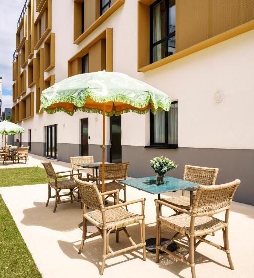 استودیو استاندارد با تراس, Residhome Chartres
