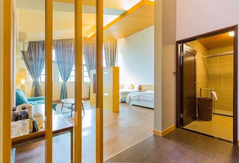 اتاق استاندارد چهار تخته, Sun Hola Villa
