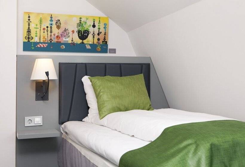 Номер Стандарт, Quality Hotel Waterfront