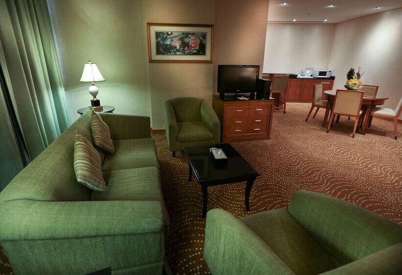 침실 2개 스위트, Ramada By Wyndham Al Khobar
