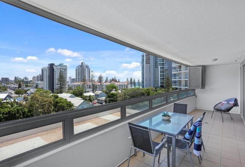 침실 1개 아파트, Tweed Ultima Apartments