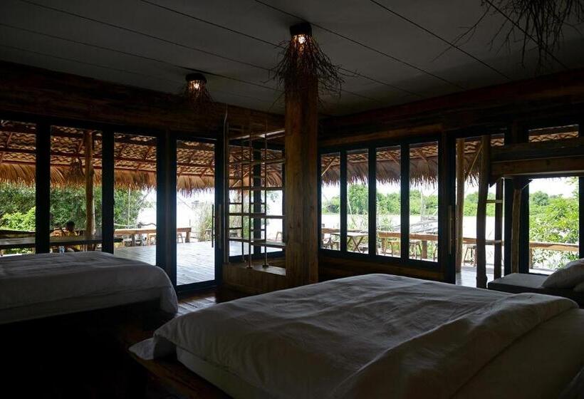 Семейный Номер, Baan​ Tonlamphu​ Pakpra