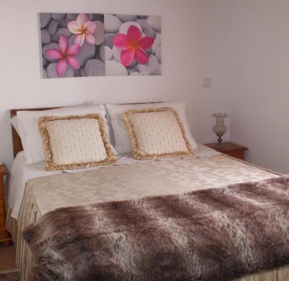 חדר סטנדרט, Dinas Guesthouse