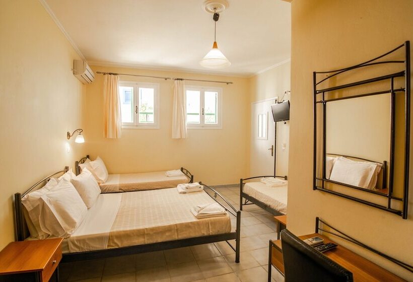 Economy Quadruple Room, Phevos Villa