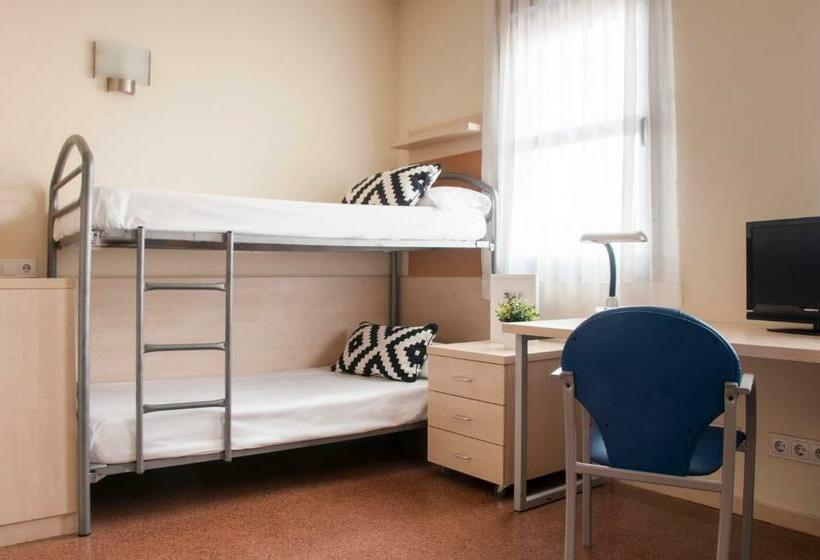 スタンダード４人部屋, Residencia Universitaria Blas De Otero