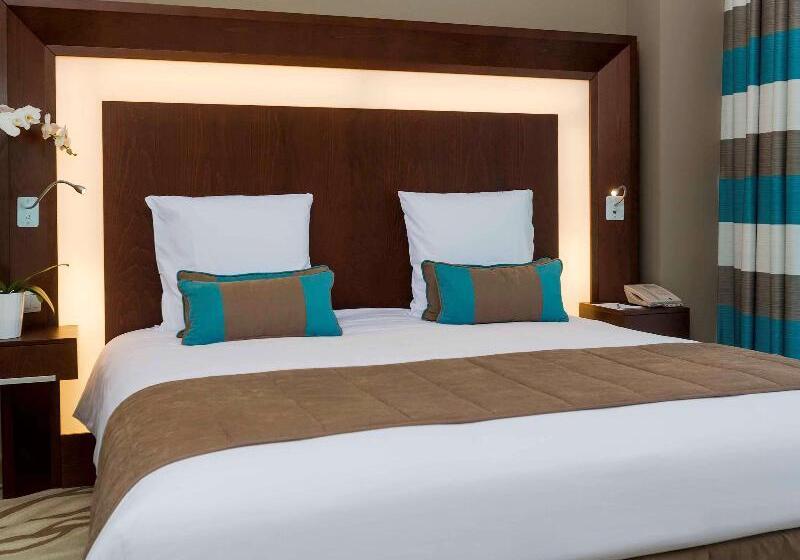 Кровать в Общей Комнате, Sant Jordi Hostels Sagrada Familia