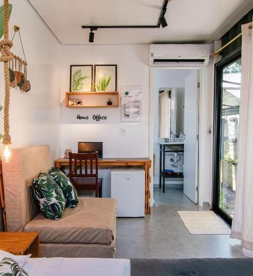 Люкс, Econtainer Ubatuba