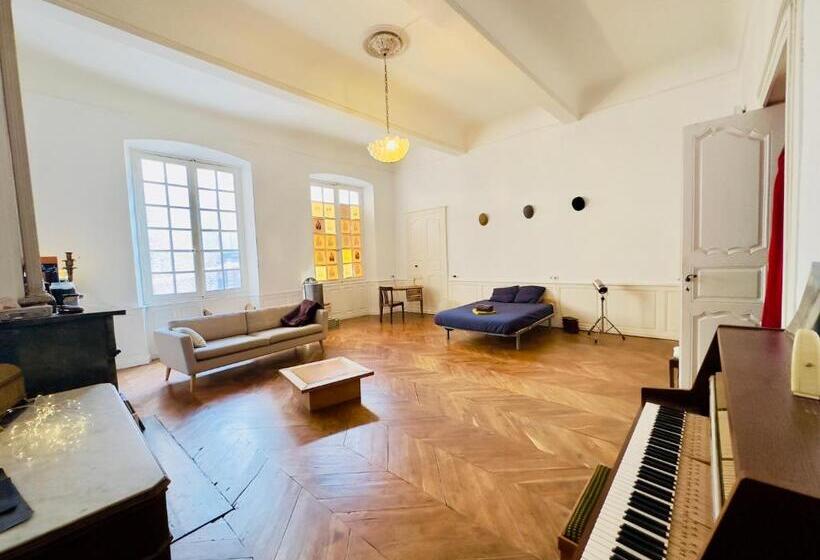 Pokój Rodzinny, Bauhaus Saint Pierre