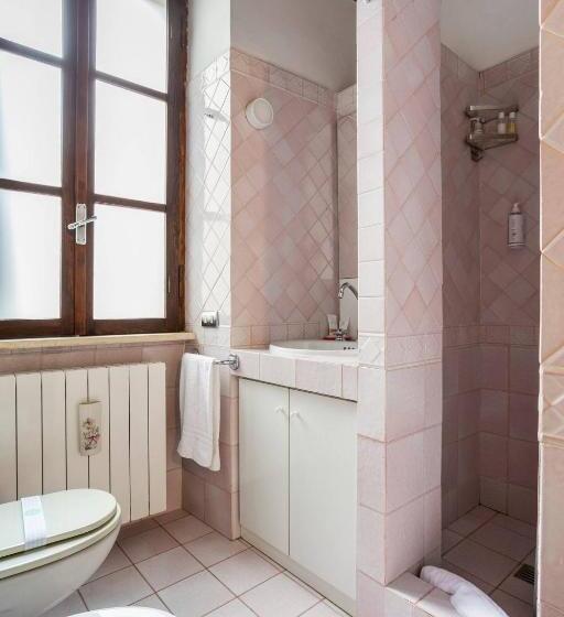 Standard room with outdoor bath, Homescape Frascati