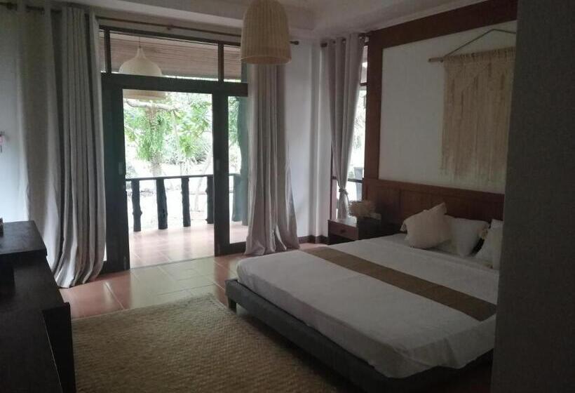 Номер Deluxe с Балконом, Red Pearl Beach Resort