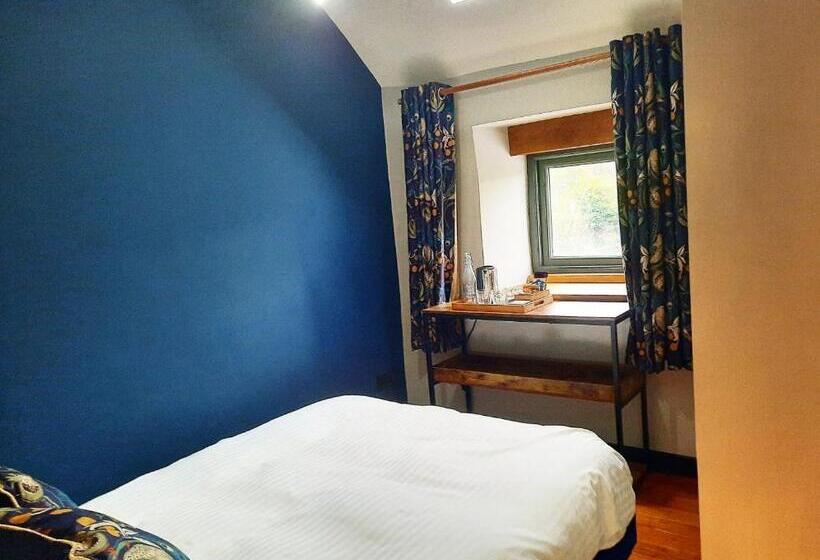 Номер Стандарт, Longstone Bed And Breakfast