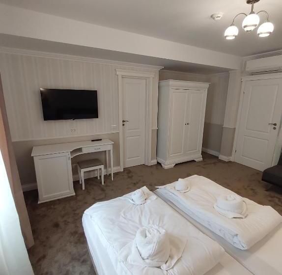 패밀리 룸, Fanea Residence