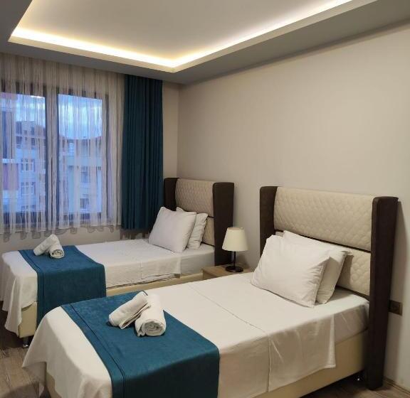 سوییت خانوادگی, Gloria Suite