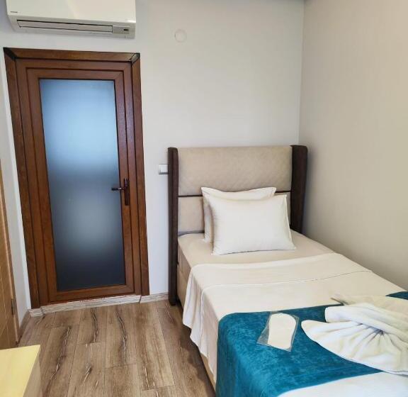 سوییت سوپریور, Gloria Suite