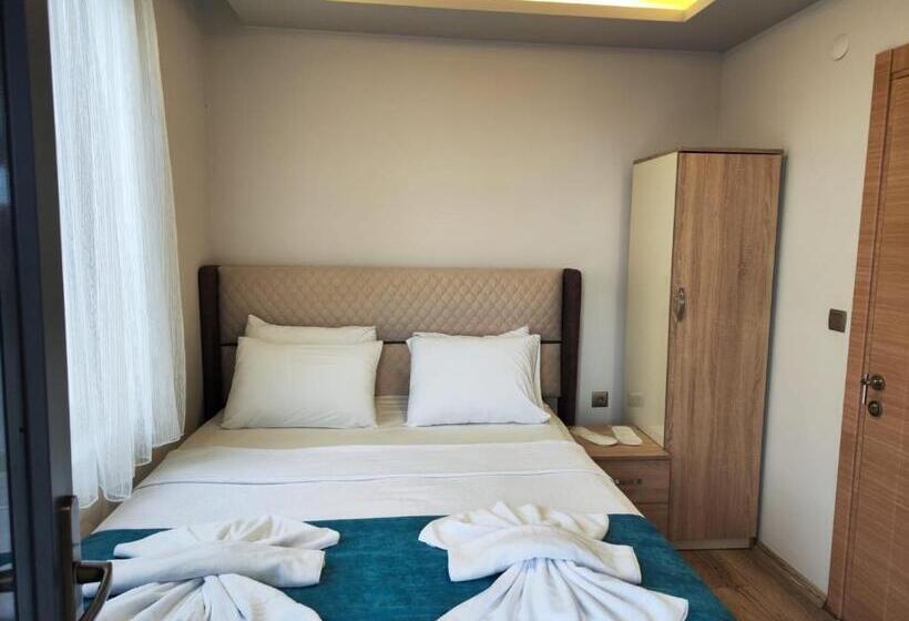 سوییت سوپریور, Gloria Suite