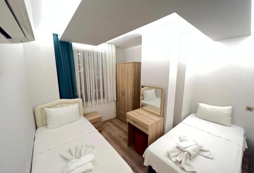 سوییت, Gloria Suite