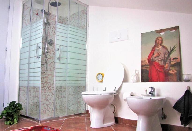اتاق استاندارد با سرویس بهداشتی مشترک, Casa Con Vista Fantastica