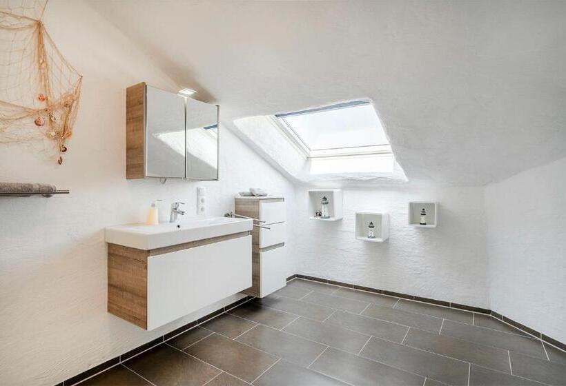 Апартаменты 1 Спальня с Террасой, Villa Moorstern