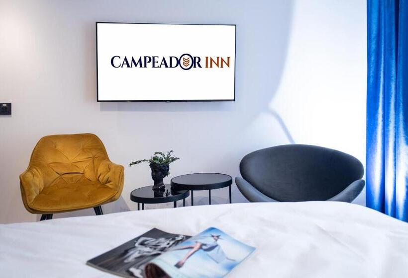 اتاق استاندارد, Campeador Inn