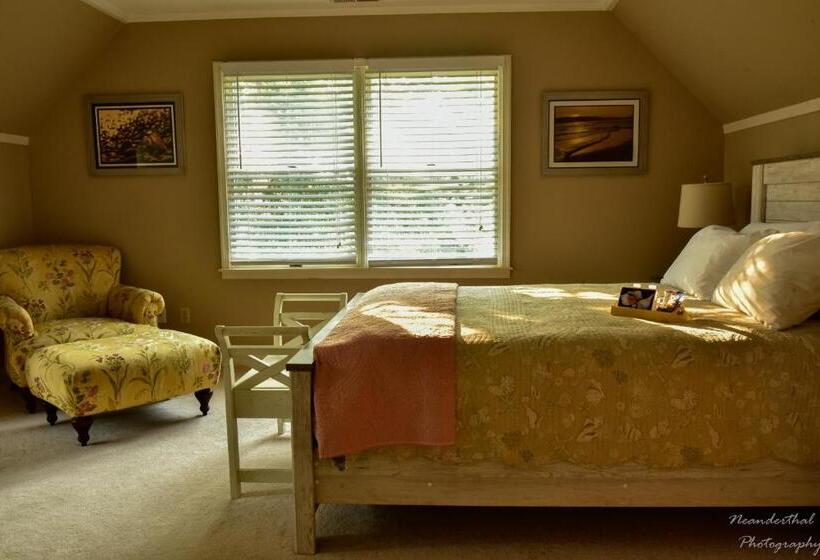 스탠다드 룸, The Yellow Rose Of Talbot Bed And Breakfast